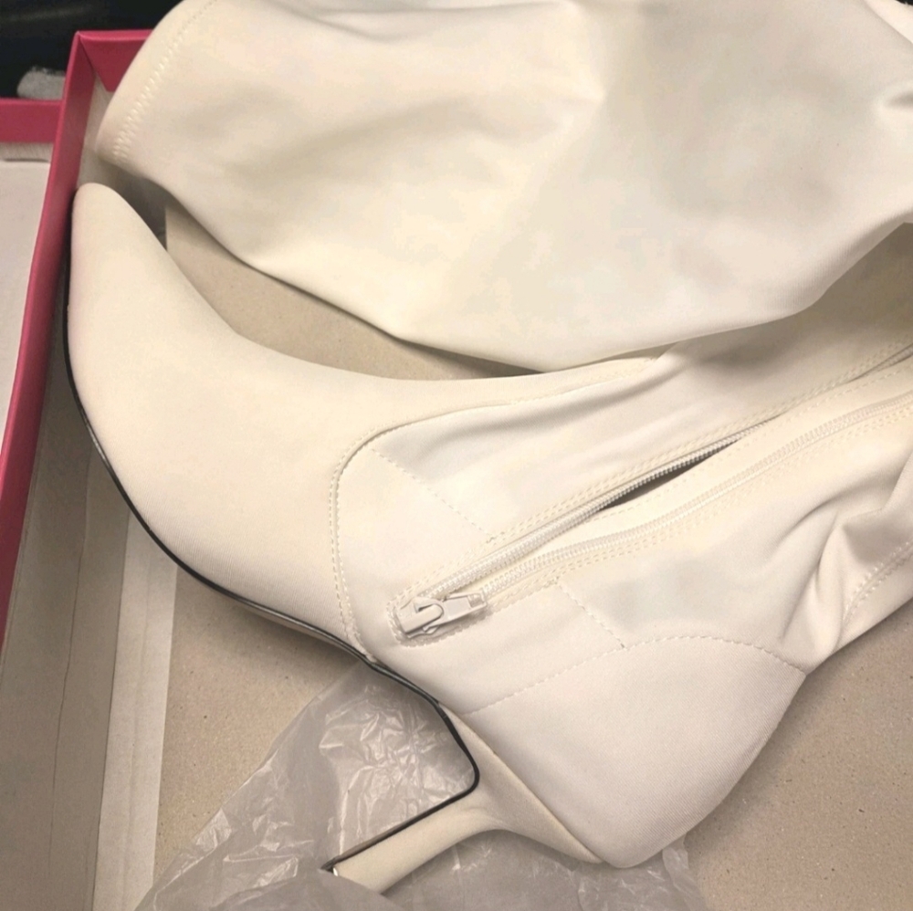 Shoe Dazzle White Stiletto Heeled Boots Women's Size 10 (NIB) - Picture 4 of 9